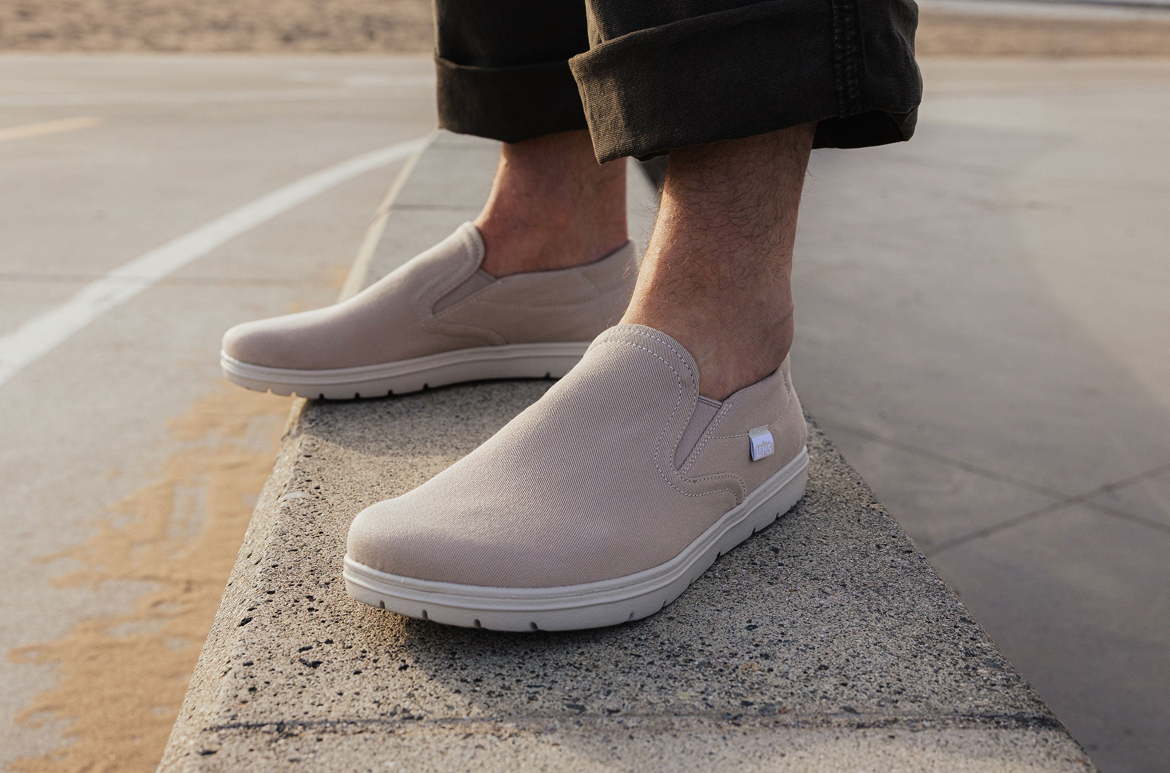 Men's Malibu - Image 22